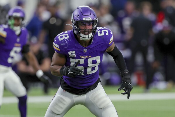 FILE - Minnesota Vikings linebacker Jordan Hicks (58) plays against the Kansas City Chiefs in an NFL football game Oct. 8, 2023 in Minneapolis. Hicks is aiming to return to the field this season after a scary injury to his right leg sent him to a hospital for emergency surgery. Hicks took a blow to the shin during a routine tackle during a game last month. He developed swelling, pressure and intense pain in a condition called compartment syndrome that can cause severe damage or death if left untreated. (APPhoto/Stacy Bengs, File)