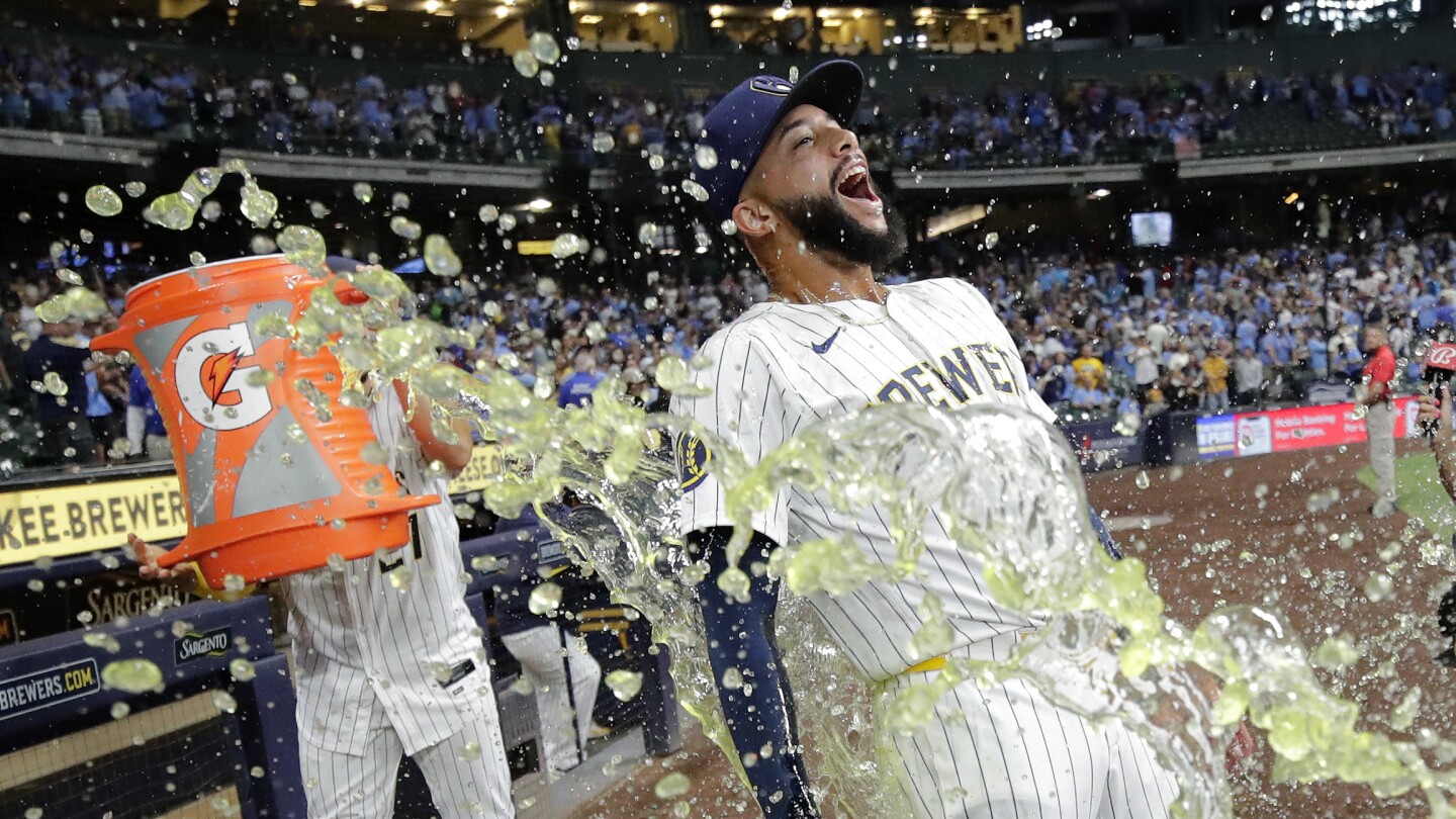 Brewers overcome all adversities and gain the largest lead of all MLB teams in the division