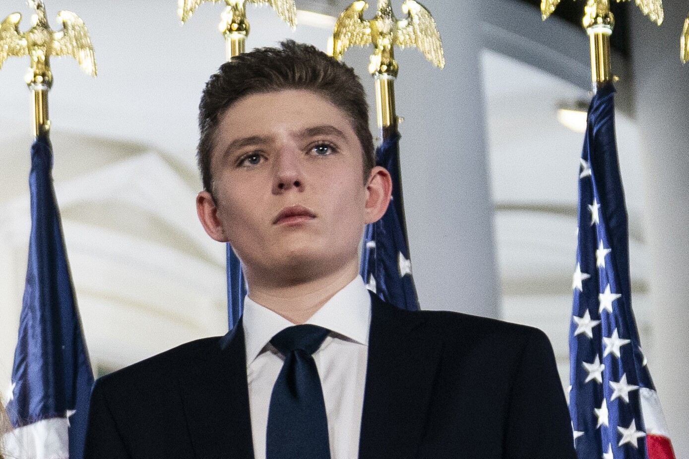 Barron Trump begins freshman year at NYU | AP News