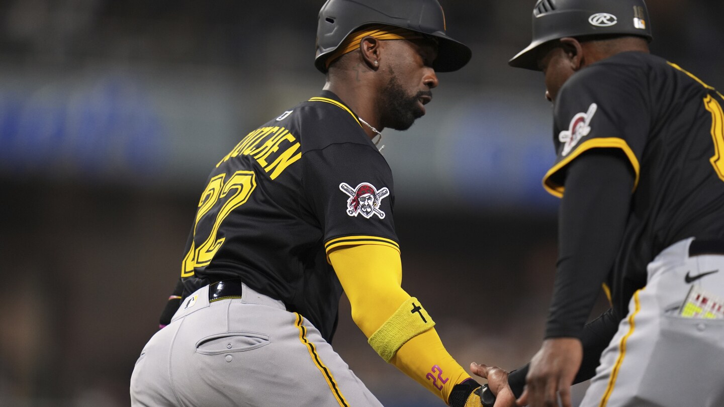 Pirates win 5-0 behind McCutchen and Falter to snap 10-game losing streak vs. Padres