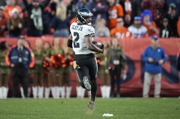Slay's scoop-and-score leads Eagles past Broncos 30-13