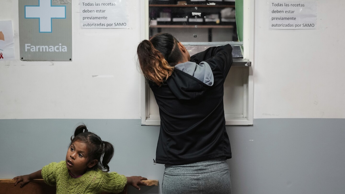 Argentina’s Milei Mimics US Healthcare Cuts, Dismantling Strong System