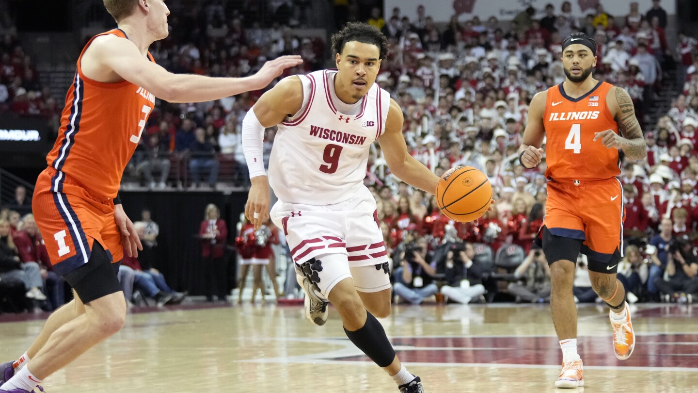 No. 11 Wisconsin Showcases Explosive Offense, Extends Winning Streak