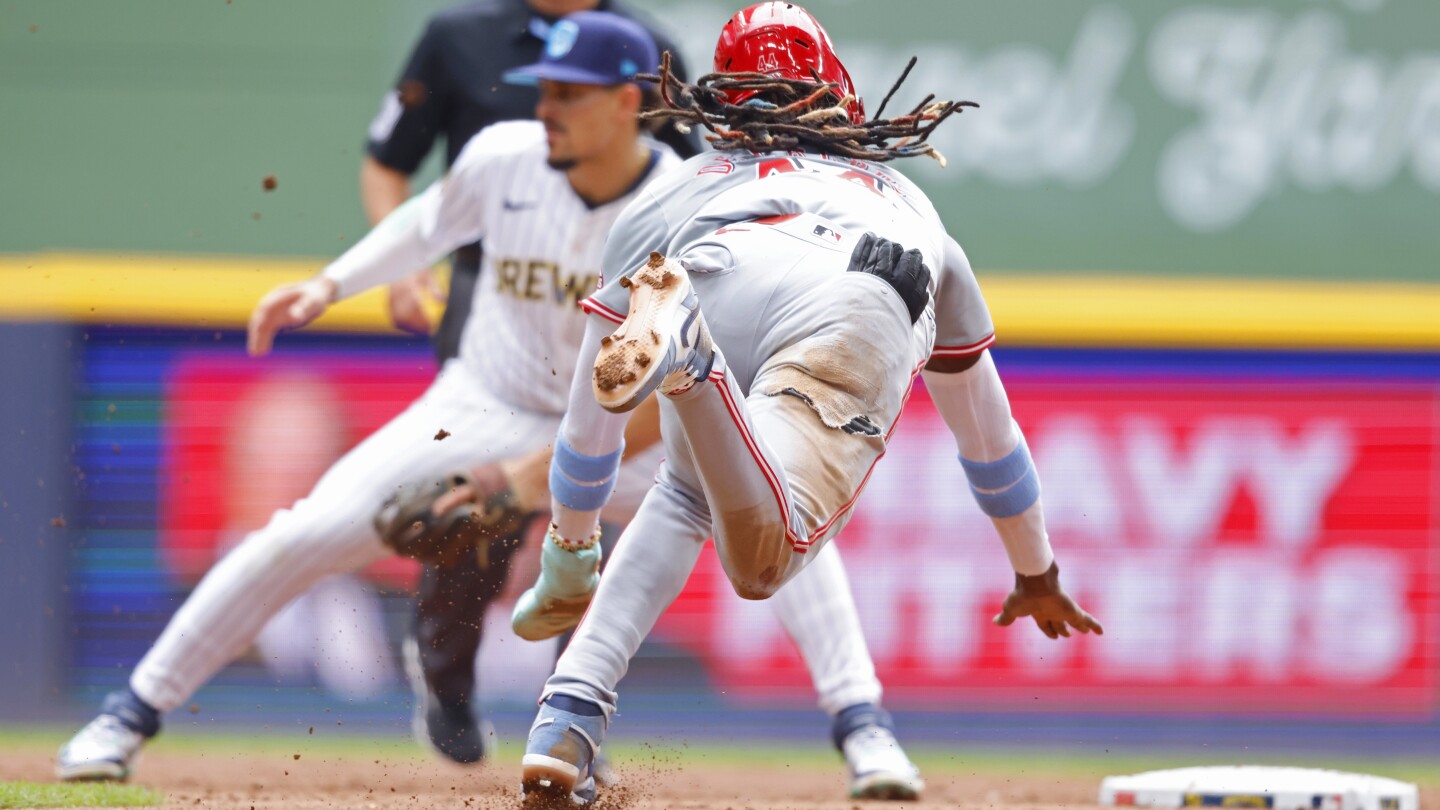 MLB Teams Approach Record Stolen Bases