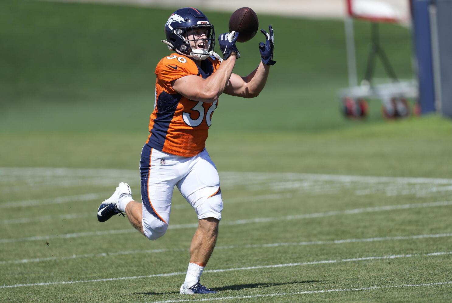 Broncos sign WR Shepherd to fill Patrick's roster spot