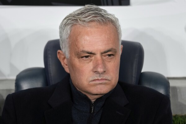 Fenerbahce's head coach Jose Mourinho gestures prior to the Europa League round of 16 first leg soccer match between Fenerbahce and Rangers at Sukru Saracoglu stadium in Istanbul, Turkey, Thursday, March 6, 2025. (AP Photo/Khalil Hamra)