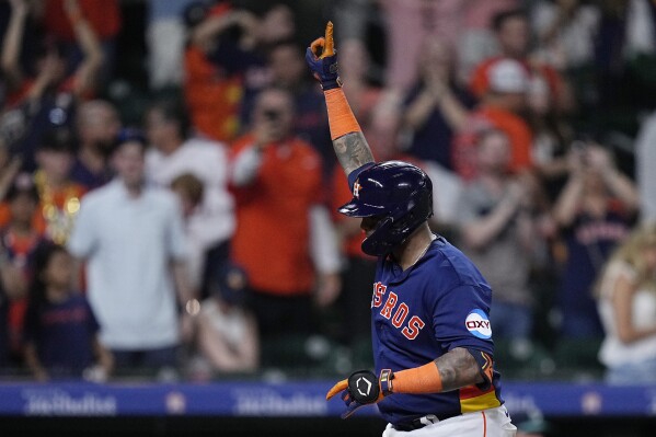 Martin Maldonado Game-Used Jersey- 2 Home Run Game