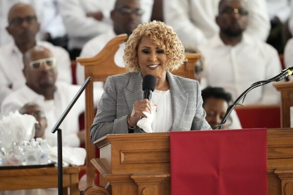 Darlene Love speaks during a ceremony celebrating the life of Cissy Houston on Thursday, Oct. 17, 2024, at the New Hope Baptist Church in Newark, N.J. (Photo by Charles Sykes/Invision/AP)