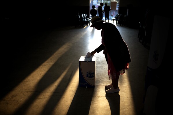A woman votes at a polling station, during the general election in Eshowe, South Africa, Wednesday May 29, 2024. South Africans are voting in an election seen as their country's most important in 30 years, and which could put them in an unfamiliar situation.  territory during the short history of their democracy, with the three-decade dominance of the African National Congress party the target of a new generation of discontent in a country of 62 million people – half of whom are believed to live in poverty.  (AP Photo/Emilio Morenatti)