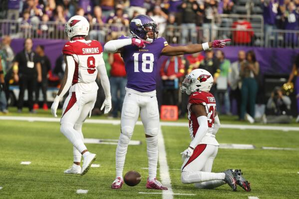 Vikings hang on for 5th straight win, top Cardinals 34-26