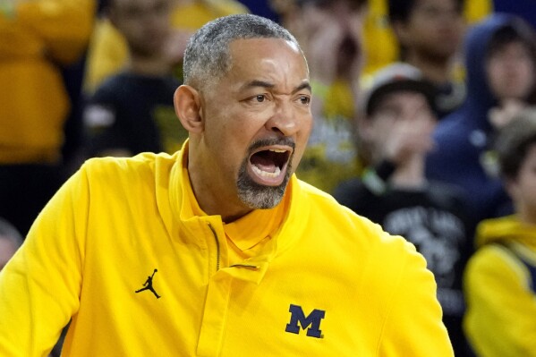 Michigan fires Juwan Howard, the former Fab Five star, after five seasons  coaching men's basketball | AP News