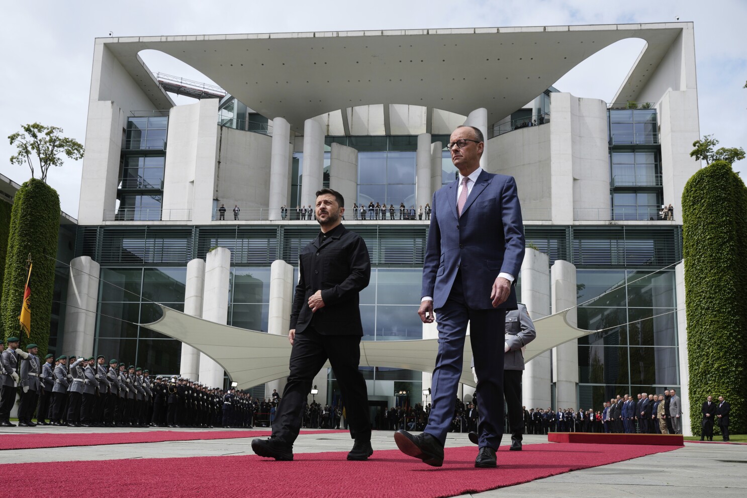 Germany offers to help Ukraine develop long-range missiles to hit Russia