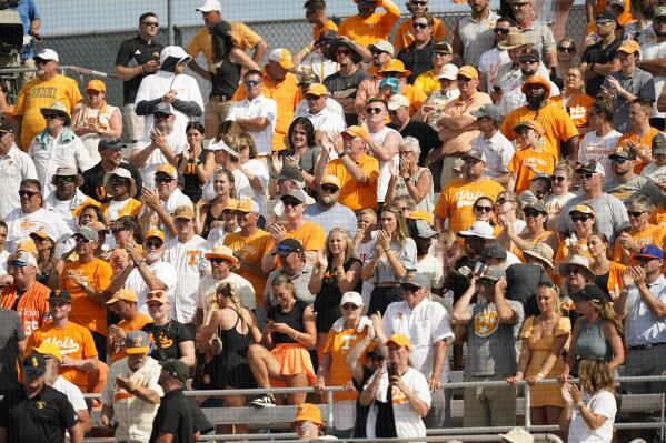 Southern Miss-Tennessee in NCAA super regional baseball Game 2