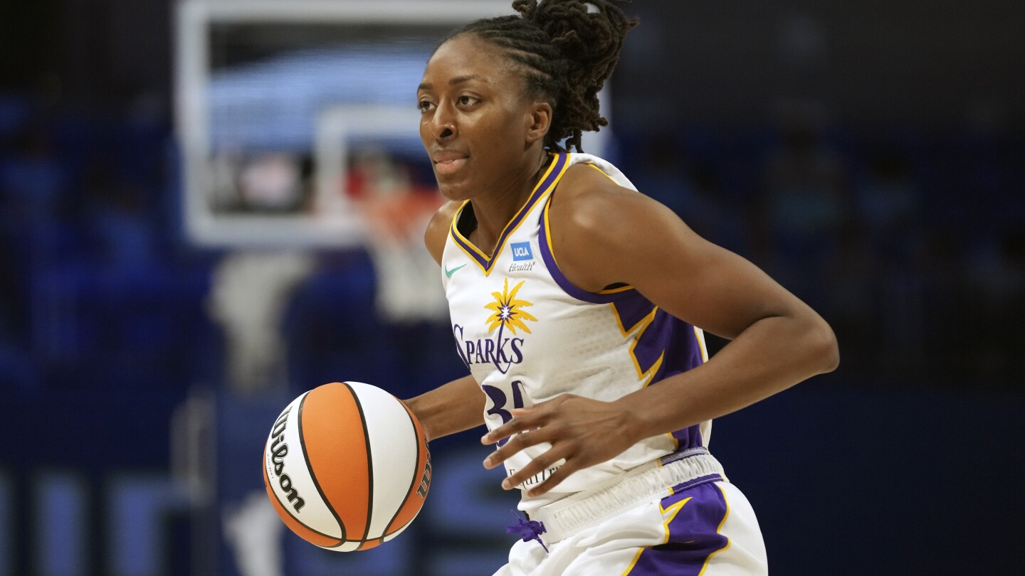 СИАТЪЛ AP — Бившият MVP на WNBA и осемкратен играч