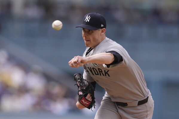 New York Yankees relief pitcher Ryan Yarbrough during the first inning of a baseball game against the Los Angeles Dodgers, Sunday, June 1, 2025, in Los Angeles. (AP Photo/Mark J. Terrill)