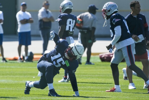 Second day of joint practice sessions lead to plenty of scuffling between  Patriots and Packers