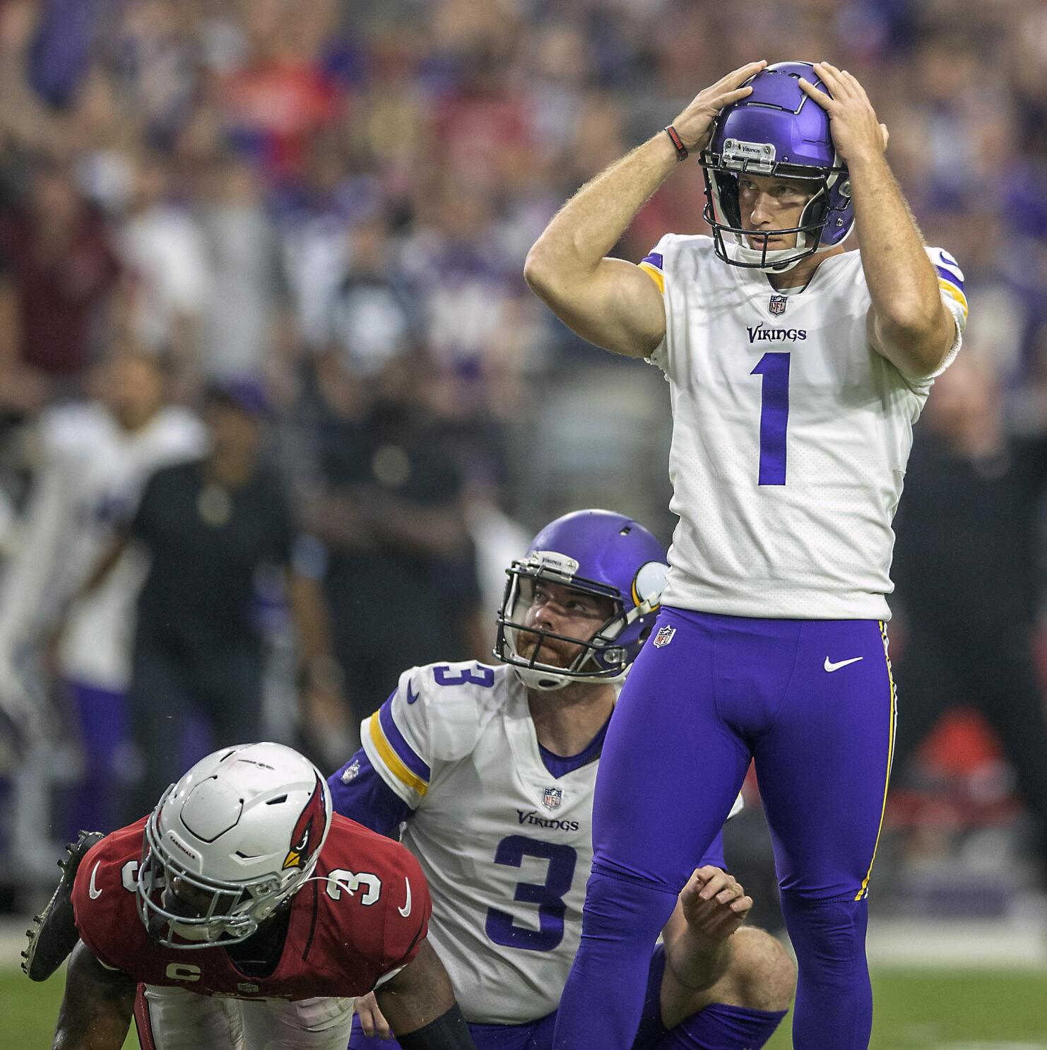 Turnovers prove costly as Arizona Cardinals fall to Minnesota Vikings 34-26