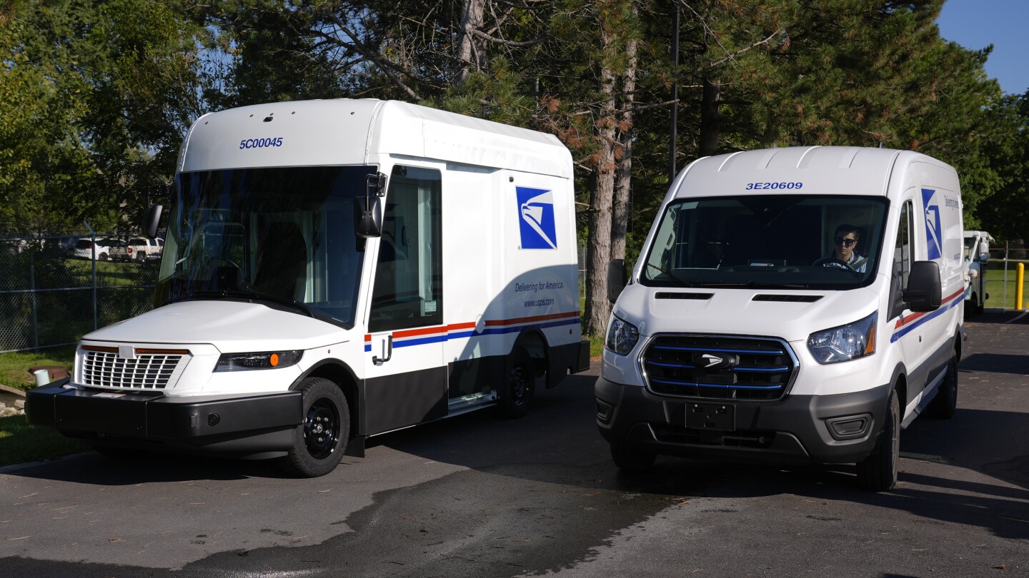 Mail carriers achieve tentative contract with USPS that incorporates pay raises and air-conditioned vehicles