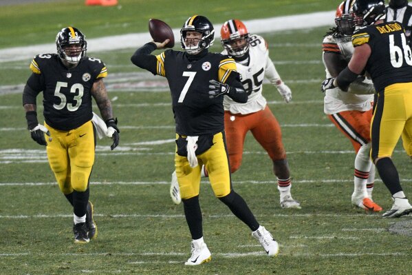 Pittsburgh Steelers quarterback Ben Roethlisberger (7) throws a pass during the second half of an NFL wild-card playoff football game against the Cleveland Browns in Pittsburgh, late Sunday, Jan. 10, 2021. (AP Photo/Don Wright)