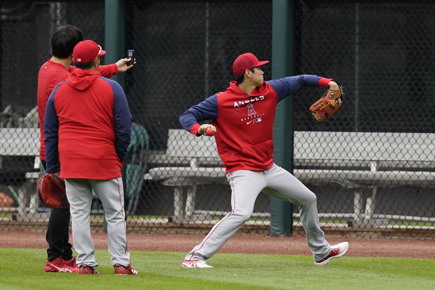 What Mike Clevinger's Tommy John surgery means for the Padres and