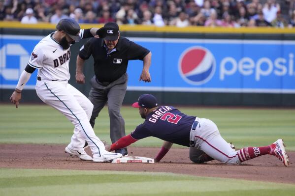 Lourdes Gurriel Jr. saves D-backs in bizarre walk-off win over Nats