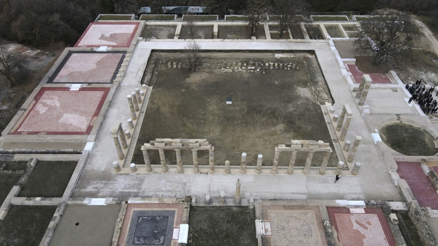 След 16-годишна реставрация Гърция разкрива двореца, в който Александър Велики става крал