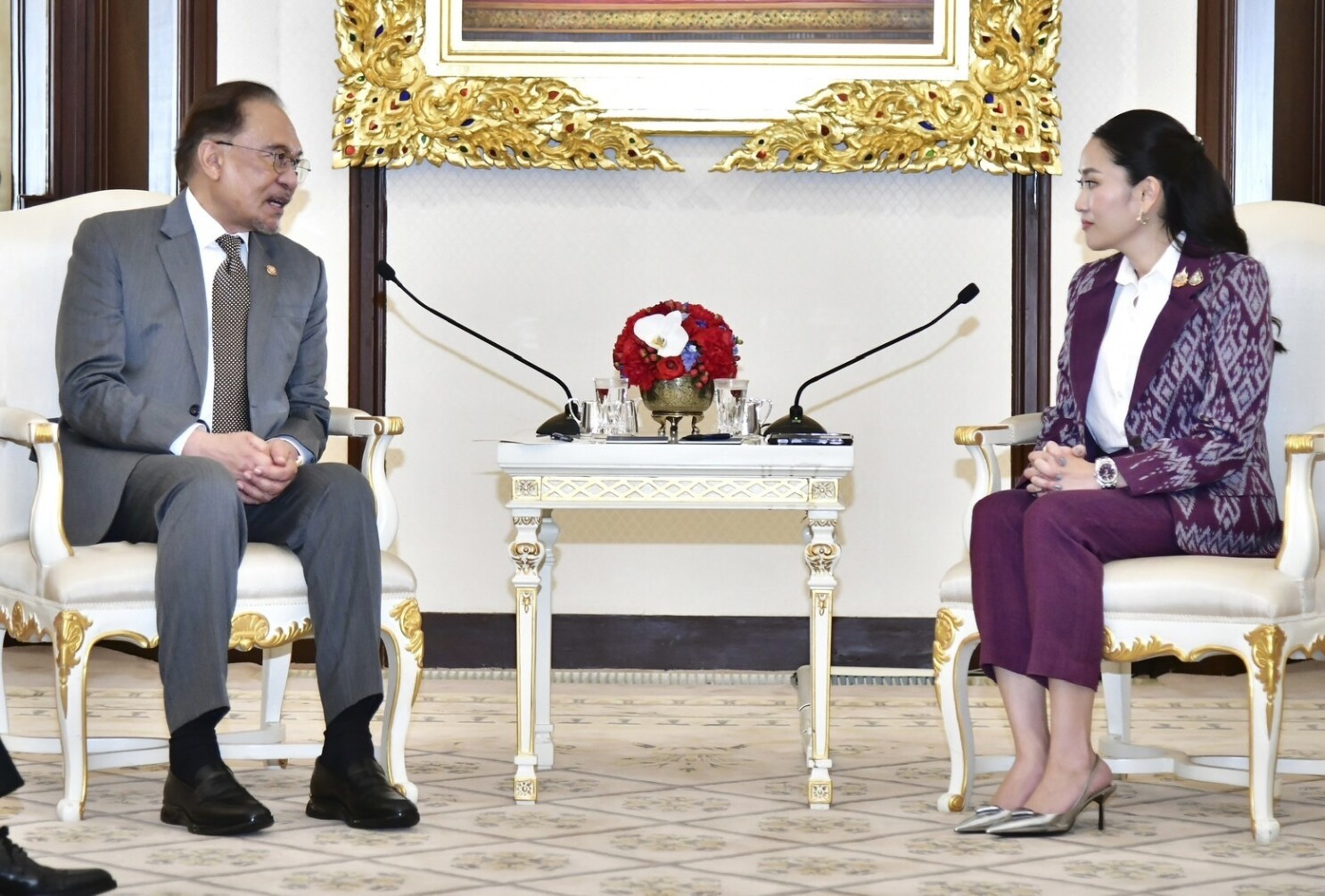 Myanmar's military leader is in Thailand for talks on earthquake relief