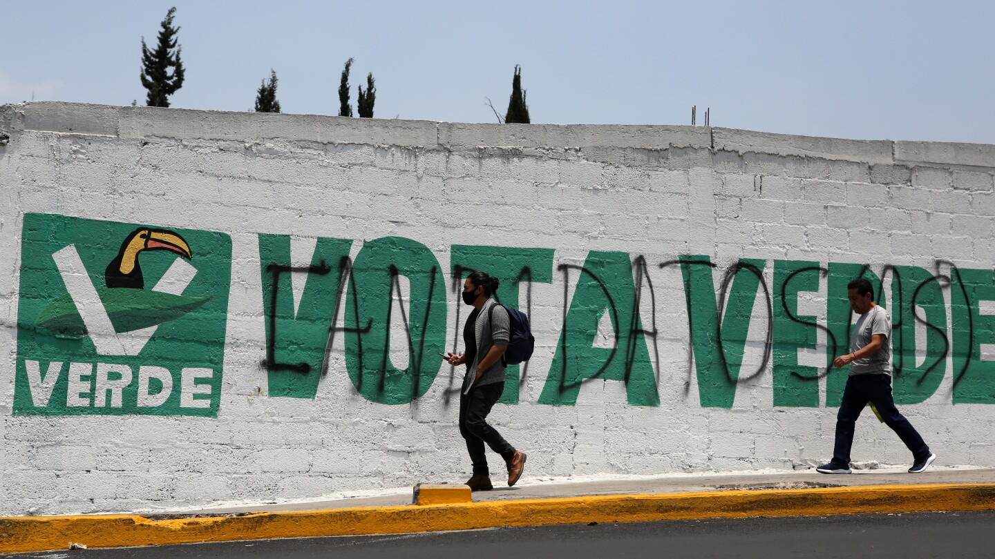 Малката, често поставяна под съмнение Зелена партия в Мексико ще стане втората най-голяма сила в Конгреса