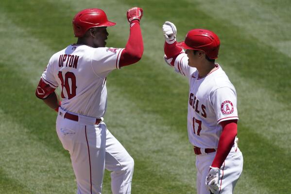 Shohei Ohtani has start pushed back after Angels team bus is delayed