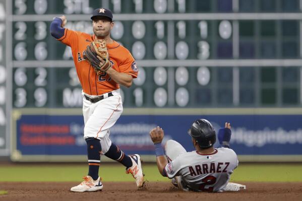 Donaldson's RBI single in 11th lifts Twins over Astros 5-4