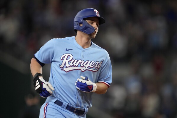 Rangers' Corey Seager reveals amusing reaction to not having to