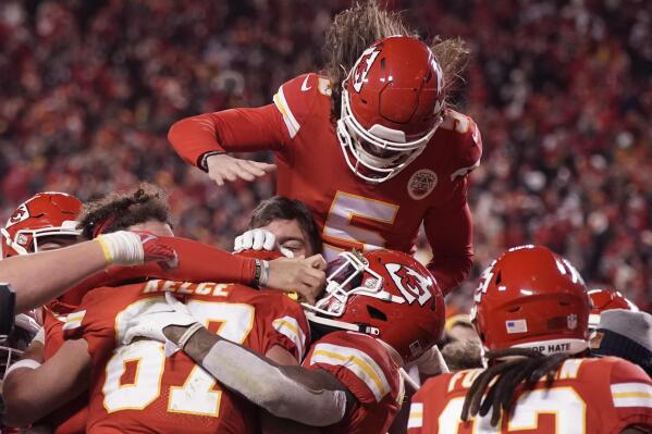 Clark Hunt on why Chiefs won't be wearing alternate uniforms