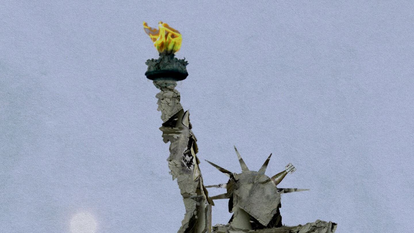 ИСКАНЕ Изображение показва скулптура наподобяваща Статуята на свободата построена от
