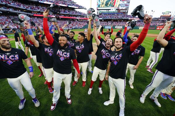 08 World Series Champs at Game 3 to Cheer on 2022 Phillies