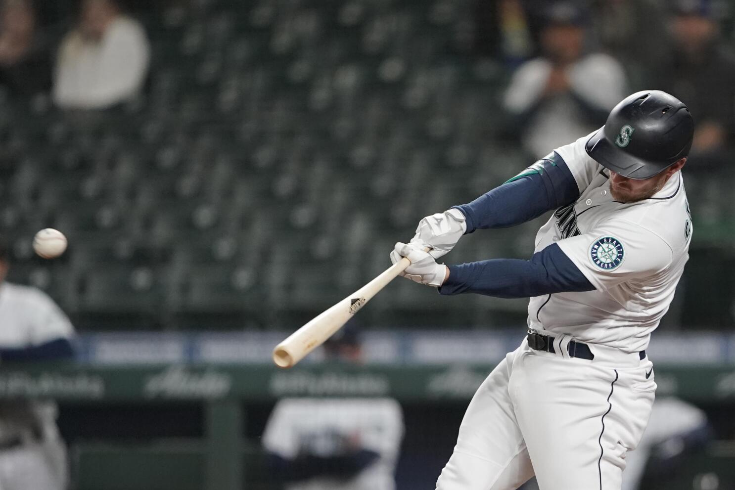 Mariners' Kyle Lewis just 2nd ever to homer in each of 1st 3 MLB