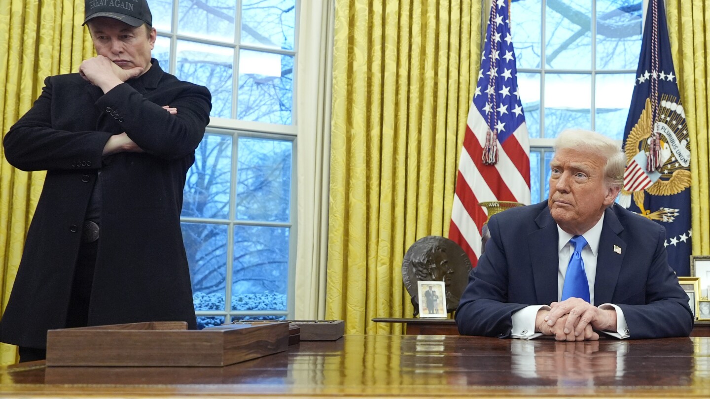 White House bars AP reporter from Oval Office because of AP style policy on ‘Gulf of America’