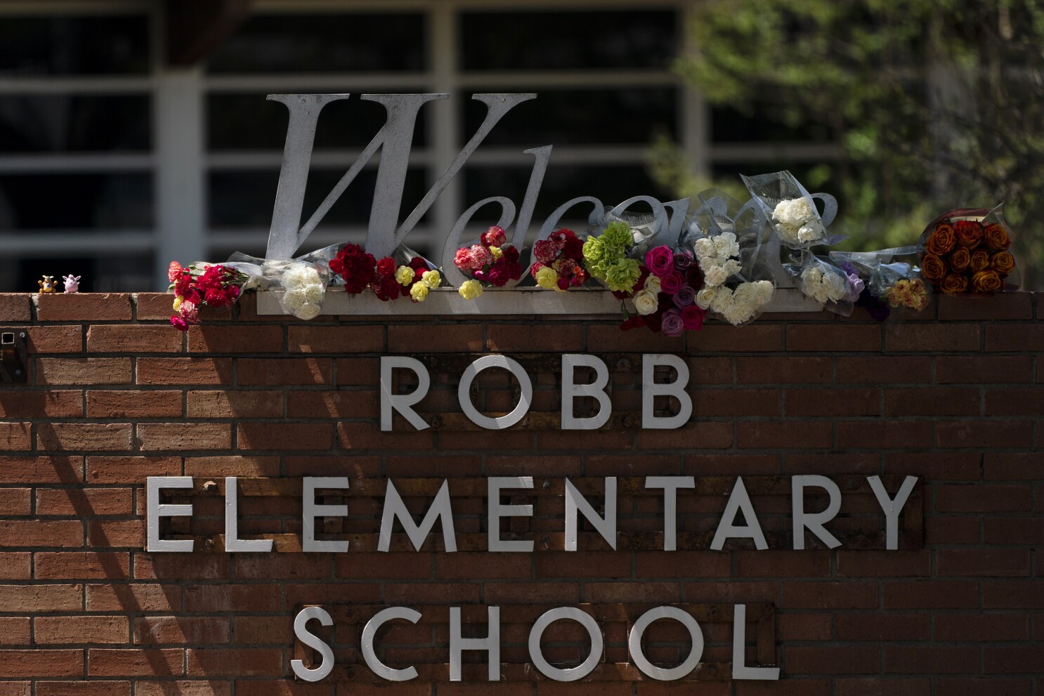 Uvalde leaders approve $2M for Robb Elementary families in first settlement over 2022 attack