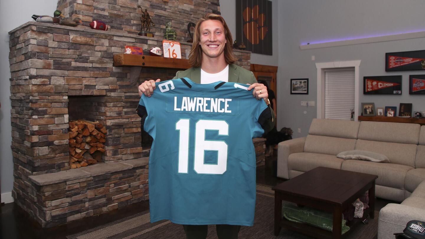 Jaguars quarterback Trevor Lawrence thanks fans in 'Letter to