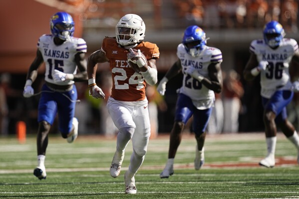 Three Longhorns selected to 2023 NFL Pro Bowl - University of Texas  Athletics