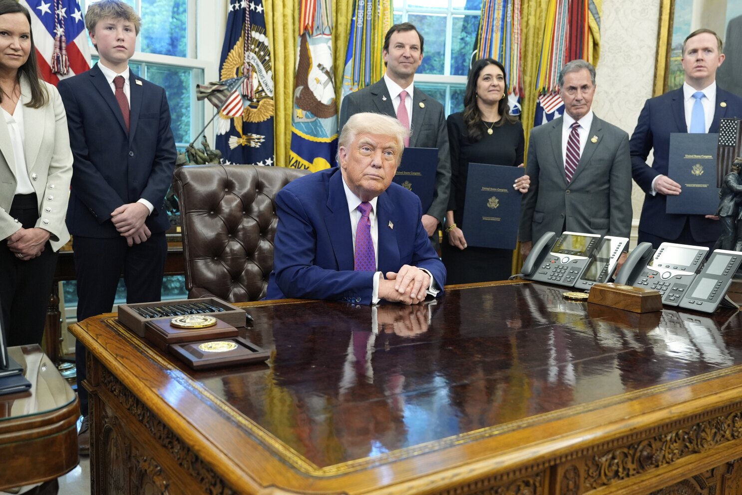 Trump had more exchanges with media in first 100 days than 6 predecessors