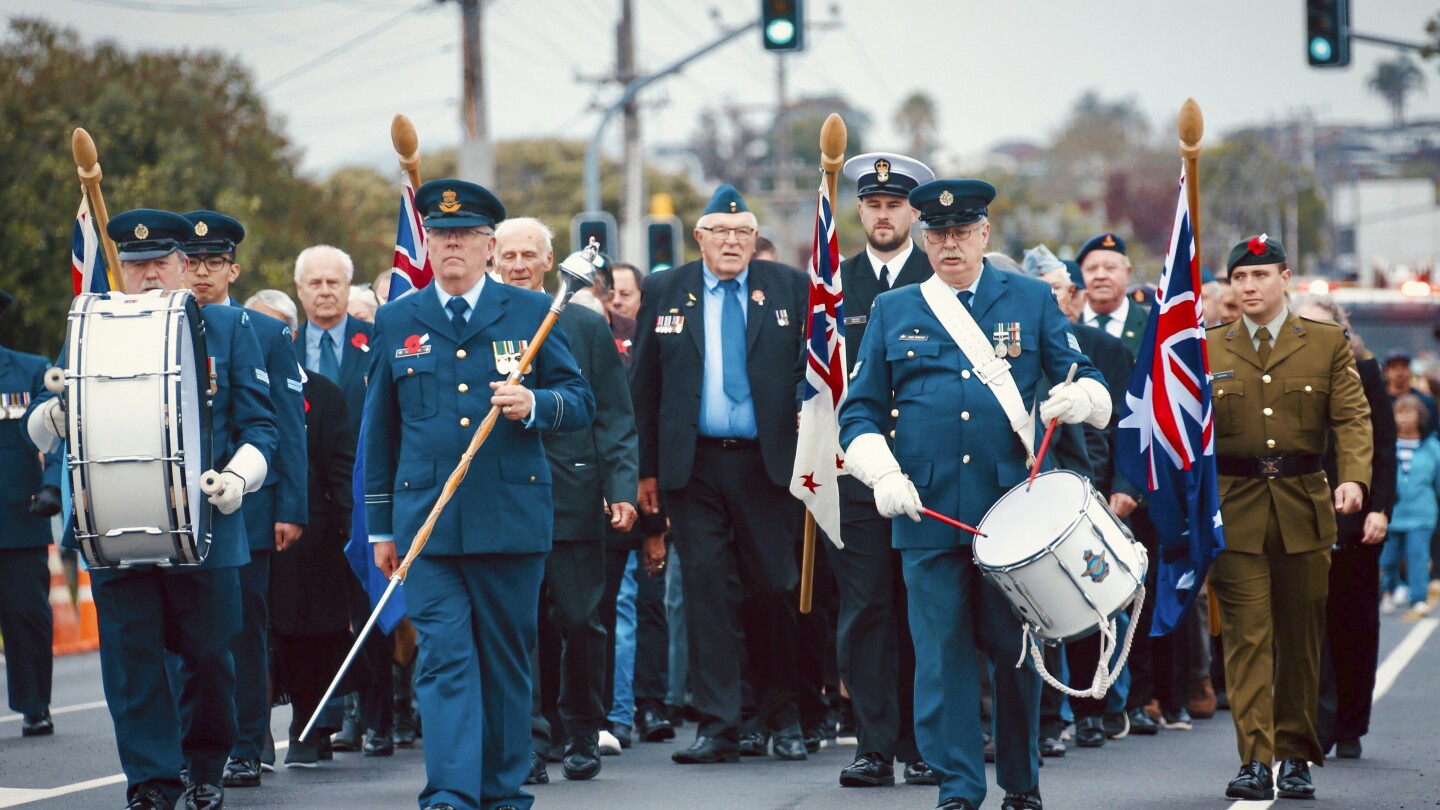 Anzac-Tag 2024: Australien und Neuseeland ehren ihre Kriegstoten mit Gottesdiensten im Morgengrauen