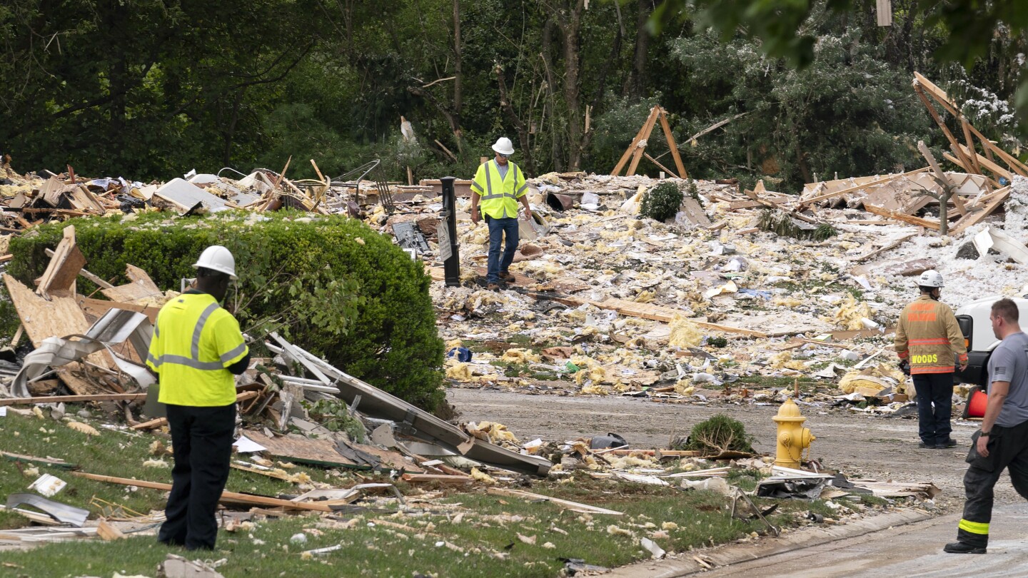 Federal officials investigating natural gas explosion in Maryland that killed 2