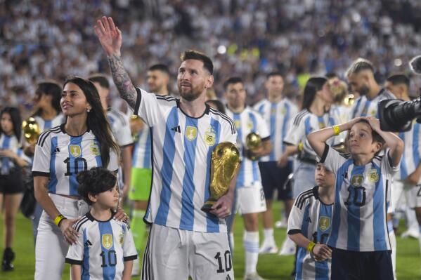Argentina 'Muchachos' chant: Lyrics & meaning of Lionel Messi's favourite  World Cup song