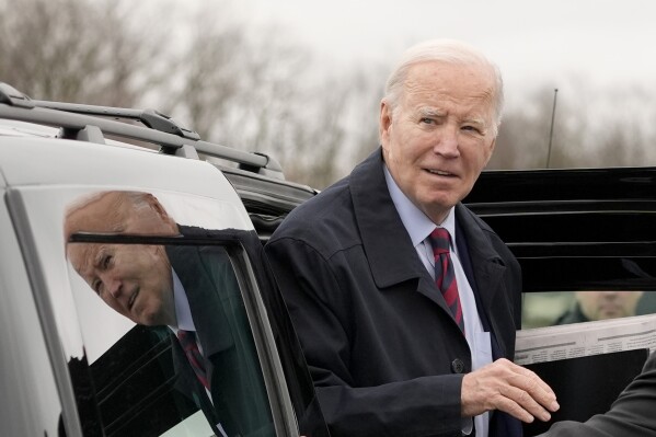 President Joe Biden arrives to board Air Force One, Tuesday, March 5, 2024, in Hagerstown, Md. The President is traveling to Washington. (AP Photo/Alex Brandon)