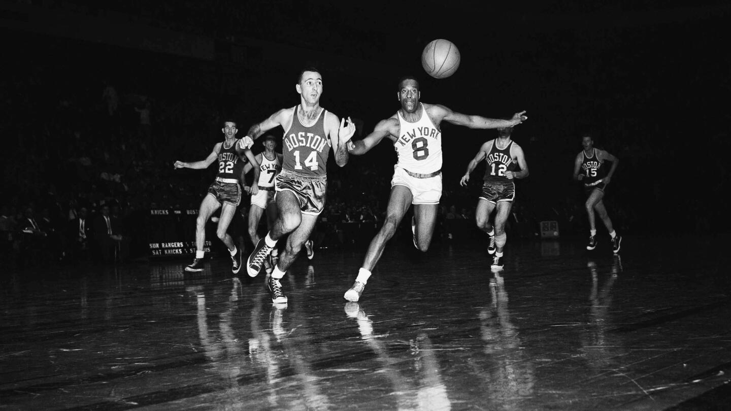 Bob Cousy Passing Against the Cincinnati Royals - Boston Celtics History