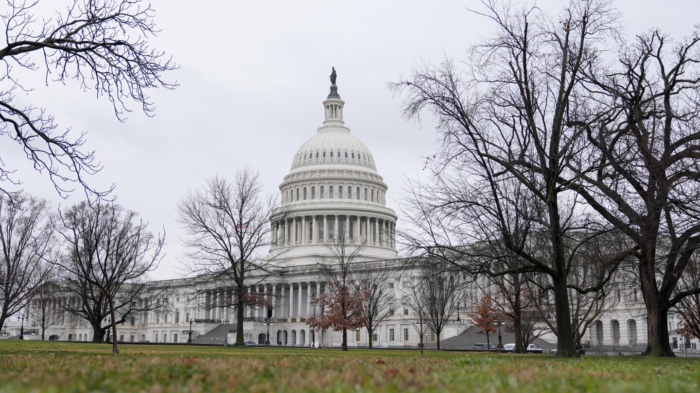 ВАШИНГТОН АП — Сенатът работи за одобряване на пакет от