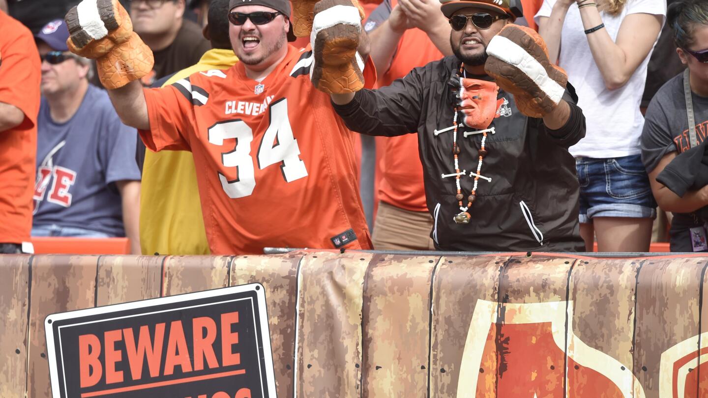 Cleveland Browns vs. Pittsburgh Steelers - 4th Quarter Game Thread - Dawgs  By Nature