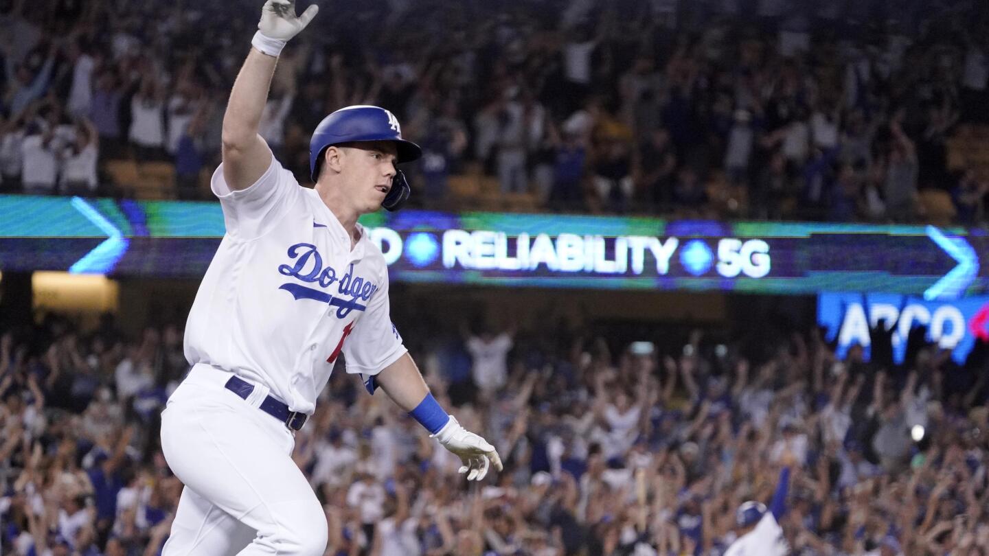 Will Smith's Pinch-Hit, Walk-Off 3-Run Homer Completes Dodgers Comeback  Over Giants 8-6 – NBC Los Angeles