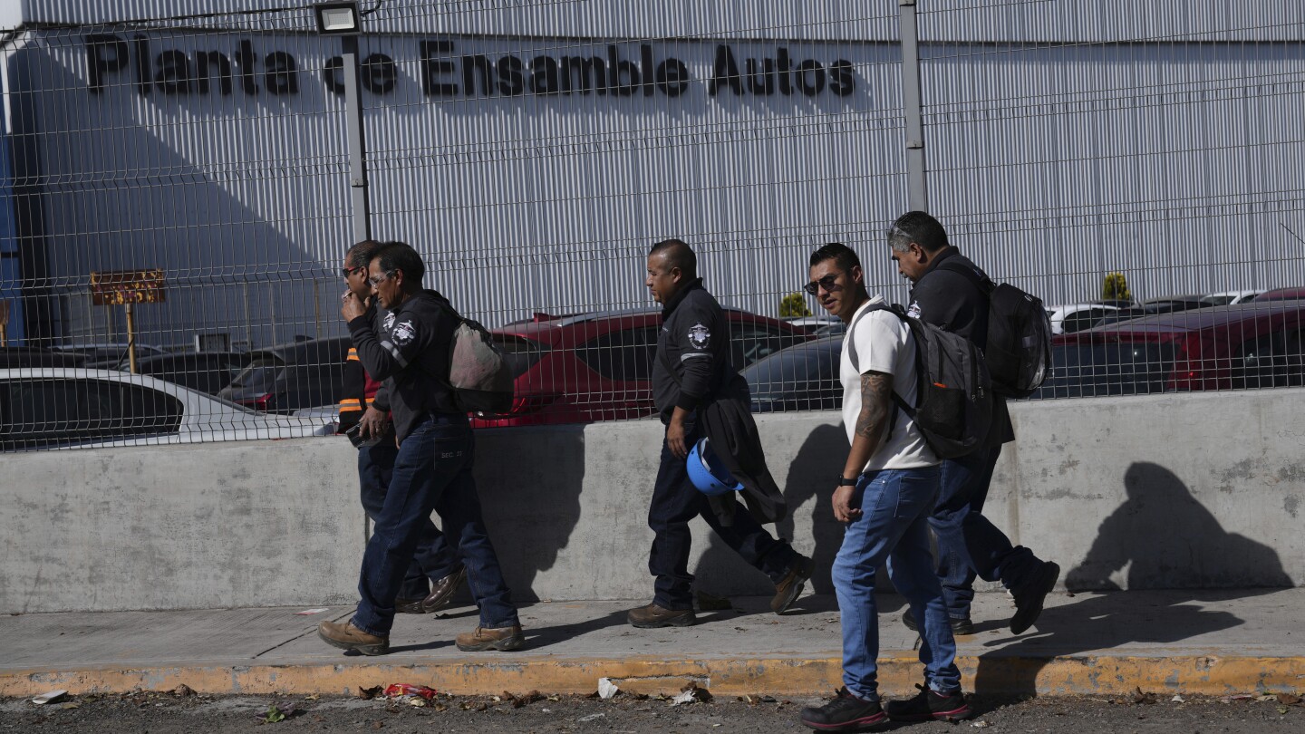 US tariffs ripple through auto supply chains into Mexico