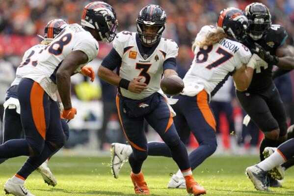 Broncos beat Jaguars 21-17 in London to snap losing streak